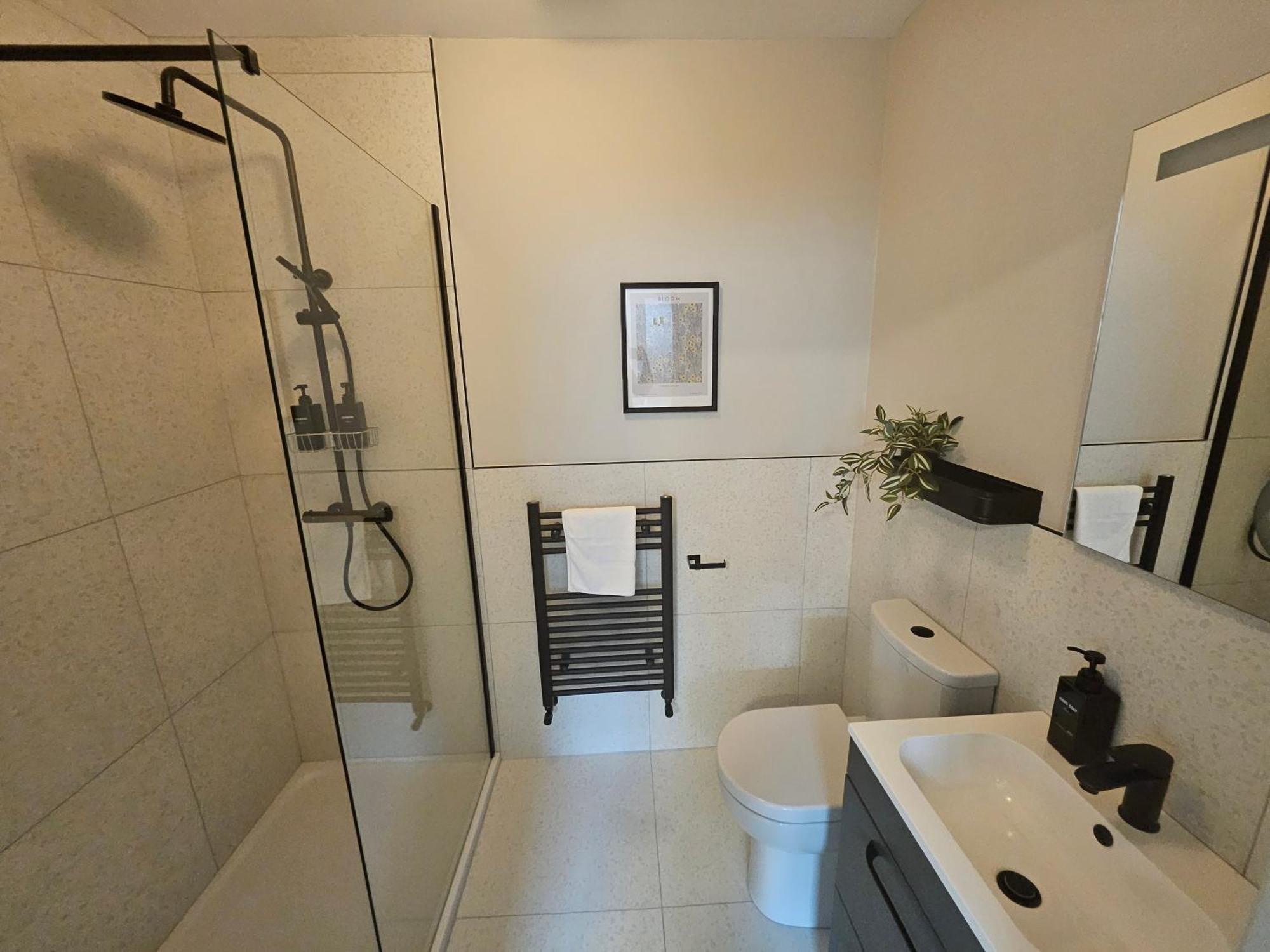 Tatlers Guest House Роскоммон Екстер'єр фото