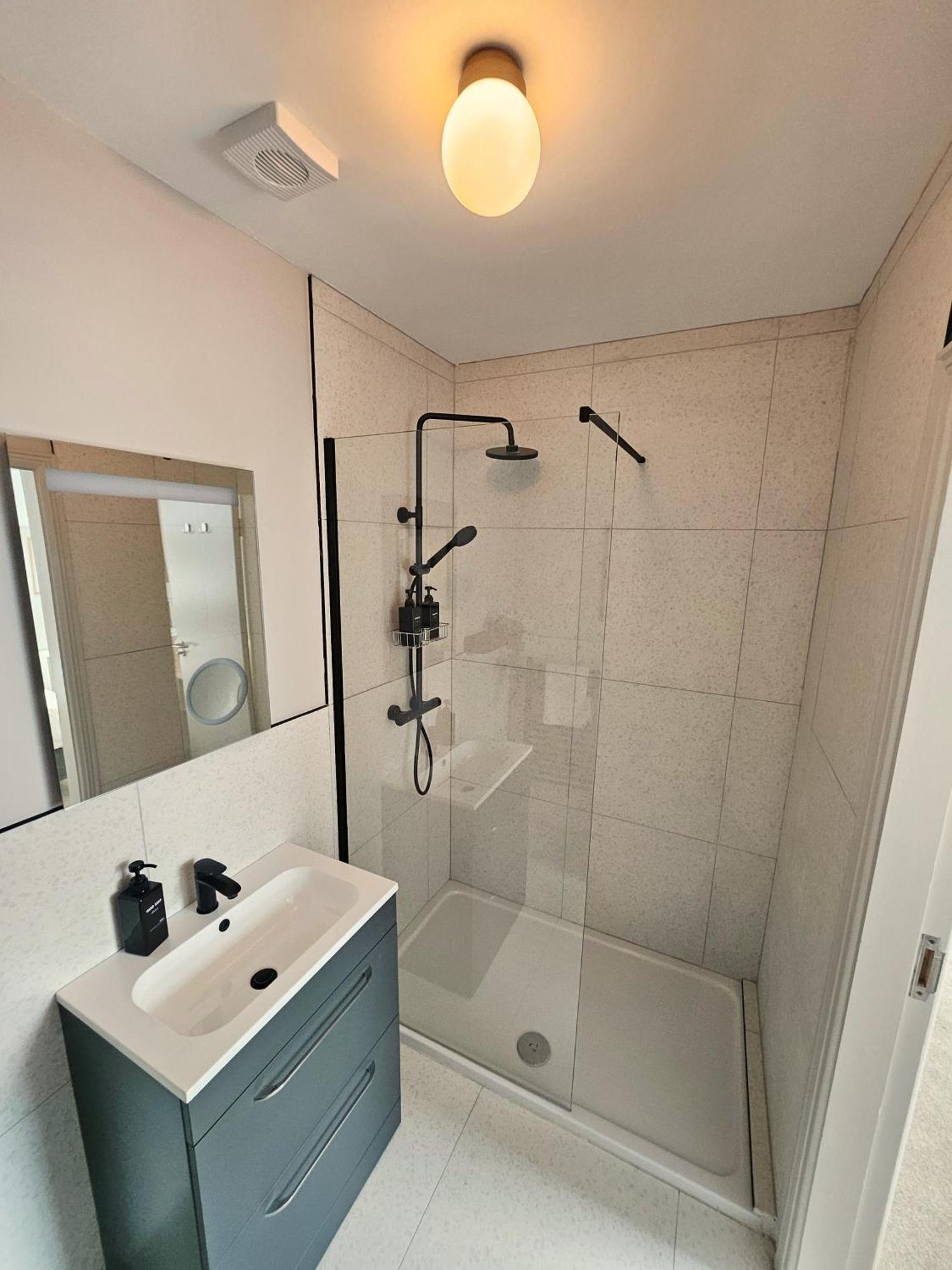 Tatlers Guest House Роскоммон Екстер'єр фото