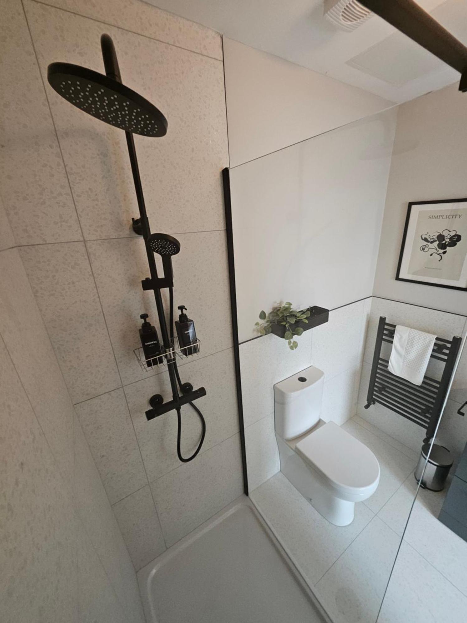 Tatlers Guest House Роскоммон Екстер'єр фото