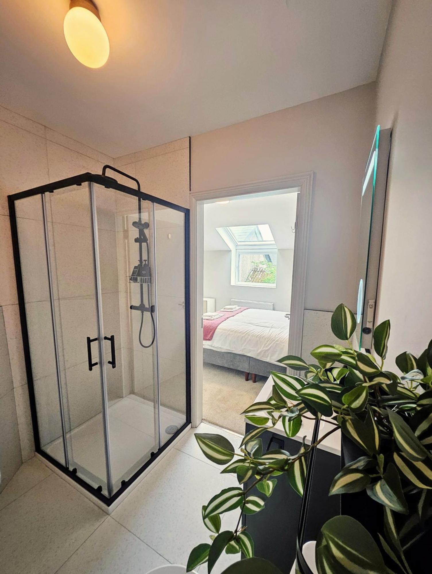 Tatlers Guest House Роскоммон Екстер'єр фото